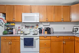 22 Spring St, Gardiner, ME 04345 - Photo 36