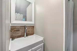 108 Middlesex Rd, Topsham, ME 04086 - Photo 32