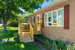 66 Rideout Ave, Lewiston, ME 04240 - Photo 4