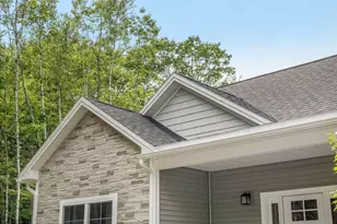18 Crestwood Dr, Orrington, ME 04474 - Photo 4