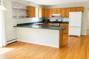 81 10 Rd, Bradley, ME 04411 - Photo 4