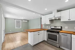 29 Lowell St, Westbrook, ME 04092 - Photo 16