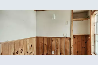 151 Oxford Avenue, Rumford, ME 04276 - Photo 18