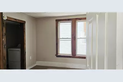 123/127 Washington Street, Rumford, ME 04276 - Photo 4