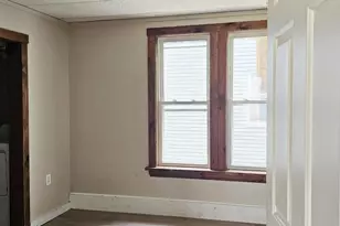 123/127 Washington St, Rumford, ME 04276 - Photo 4