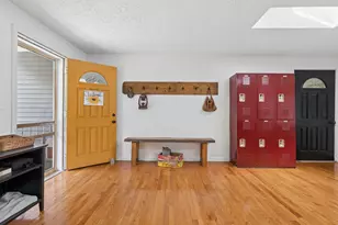 672 Park St, Livermore Falls, ME 04254 - Photo 4