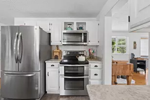 672 Park St, Livermore Falls, ME 04254 - Photo 12