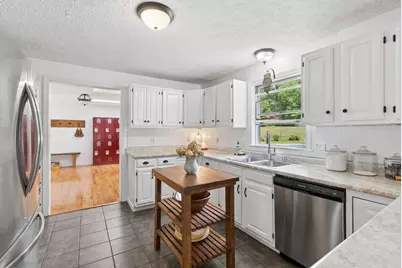 672 Park Street, Livermore Falls, ME 04254 - Photo 14