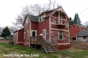 6 School St, Bridgton, ME 04009 - Photo 1