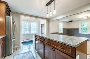 262 Holmes Rd, Scarborough, ME 04074 - Photo 14