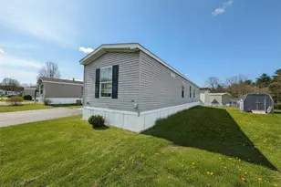 52 Oxbow Dr, Lewiston, ME 04240 - Photo 14