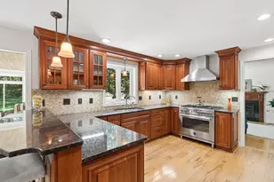 31 Pine Ledge Dr, Scarborough, ME 04074 - Photo 8