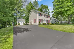 5 Chenault St, Lewiston, ME 04240 - Photo 4