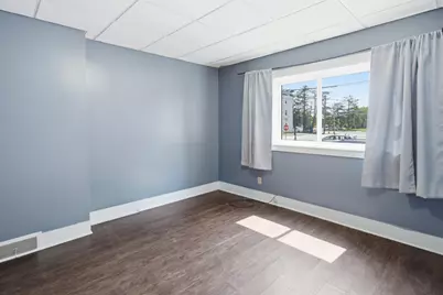 82 Hampshire Street, Auburn, ME 04210 - Photo 6