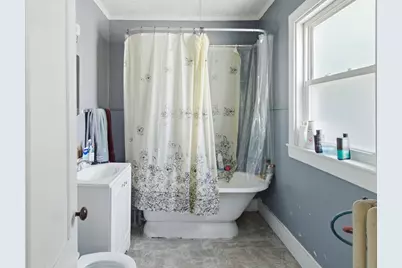 82 Hampshire Street, Auburn, ME 04210 - Photo 16