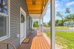 46 Woodbrey Ln, Standish, ME 04084 - Photo 4