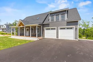 46 Woodbrey Ln, Standish, ME 04084 - Photo 2