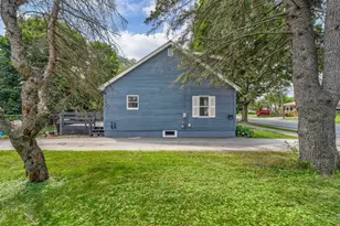 385 Essex St, Bangor, ME 04401 - Photo 12