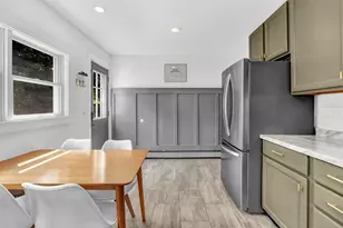 385 Essex St, Bangor, ME 04401 - Photo 20