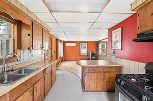 8 Vigue St, Waterville, ME 04901 - Photo 10