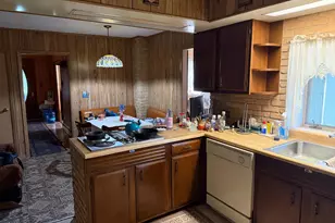 10 York St, Mars Hill, ME 04758 - Photo 6