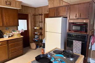10 York St, Mars Hill, ME 04758 - Photo 8