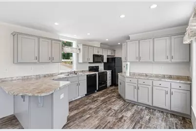 629 Russell Road, Madison, ME 04950 - Photo 10