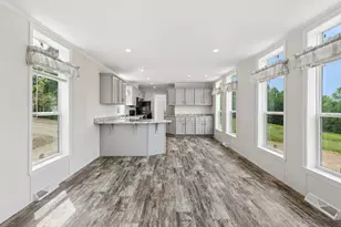 629 Russell Rd, Madison, ME 04950 - Photo 6