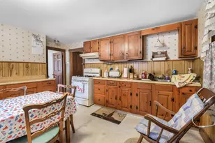 131 Dennett Rd, Kittery, ME 03904 - Photo 10