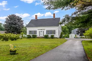 131 Dennett Rd, Kittery, ME 03904 - Photo 4