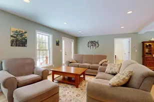 141 Bradbury St, Lewiston, ME 04240 - Photo 20