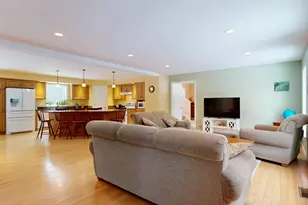 141 Bradbury St, Lewiston, ME 04240 - Photo 24