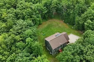 141 Bradbury Rd, Lewiston, ME 04240 - Photo 2