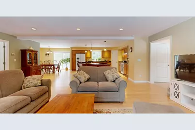 141 Bradbury Street, Lewiston, ME 04240 - Photo 22