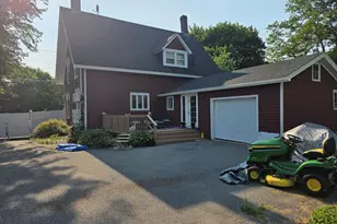 656 S Main St, Brewer, ME 04412 - Photo 2