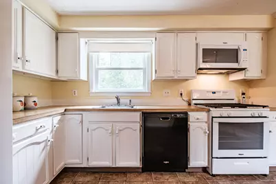 13 Hawthorn Circle, Scarborough, ME 04074 - Photo 20