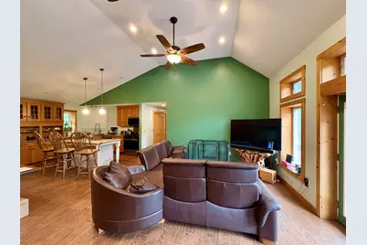 1097 Main Street, Springfield, ME 04487 - Photo 4