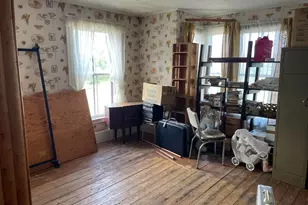 233 Madawaska Ave, Pittsfield, ME 04967 - Photo 14