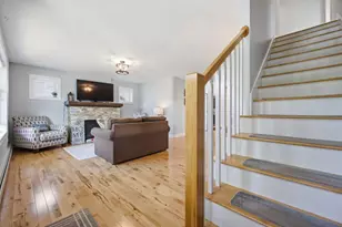 16 Cumberland Ln, Gorham, ME 04038 - Photo 4