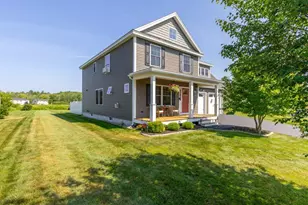16 Cumberland Ln, Gorham, ME 04038 - Photo 1