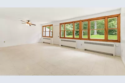 236 Congress Circle, Topsham, ME 04086 - Photo 4