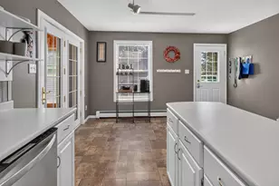 61 Sunny Hollow Pl, Bangor, ME 04401 - Photo 10