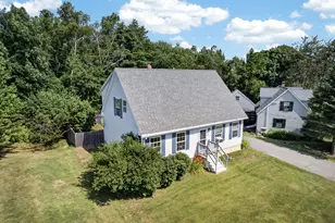 61 Sunny Hollow Pl, Bangor, ME 04401 - Photo 4