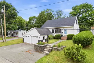 4 George St, Augusta, ME 04330 - Photo 4