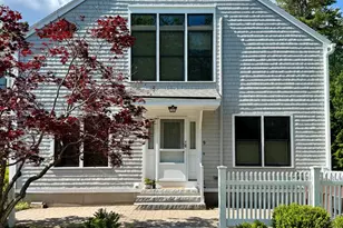 9 Benjamin Hubbard Ln, Kennebunk, ME 04043 - Photo 2