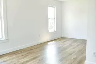 76 Court St, Dover Foxcroft, ME 04426 - Photo 20