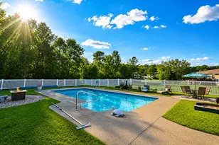 2025 Glenwood Ave, Hermon, ME 04401 - Photo 4