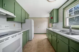 157 Old Rd, Eliot, ME 03903 - Photo 8