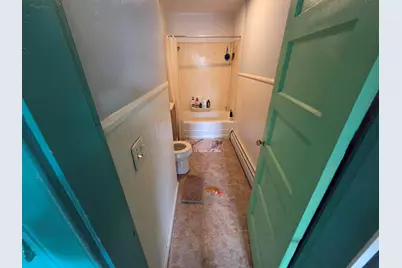79 Dow Avenue, Lewiston, ME 04240 - Photo 14