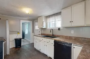 403 Summer St, Auburn, ME 04210 - Photo 8